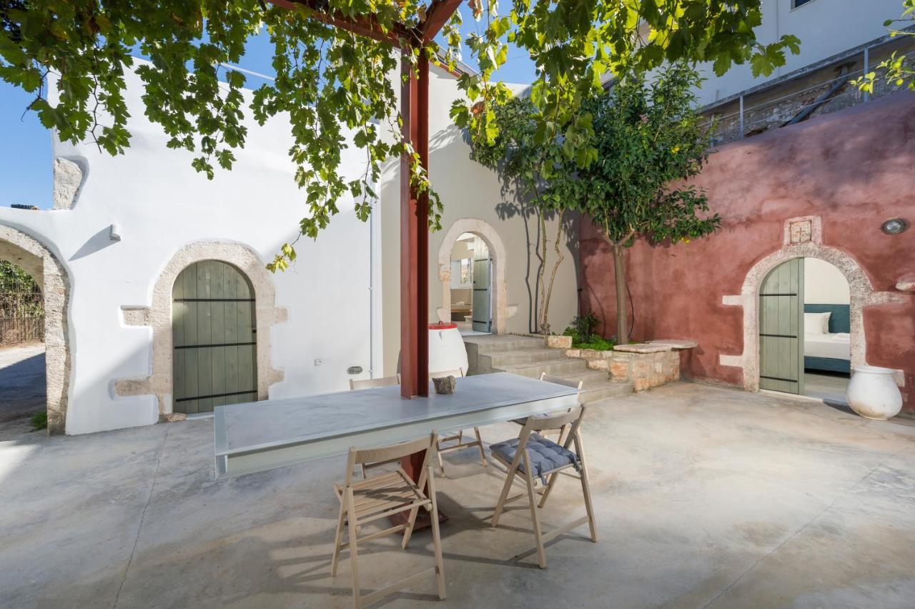 Tholos Cottage Stérnai Eksteriør billede